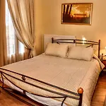 Mainades Maisonettes & - Andros Serene Escape Apartamento *