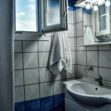 Mainades Maisonettes & Studios Apartment *