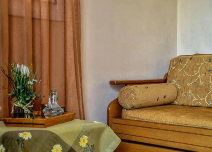 Mainades Maisonettes&studios - Andros Serene Escape Ménites