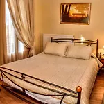 Mainades Maisonettes & - Andros Serene Escape Daire *