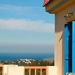 Mainades Maisonettes & - Andros Serene Escape Daire Ménites