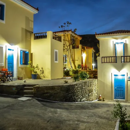 아파트 Mainades Maisonettes & *