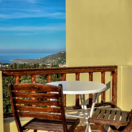 公寓 Mainades Maisonettes &